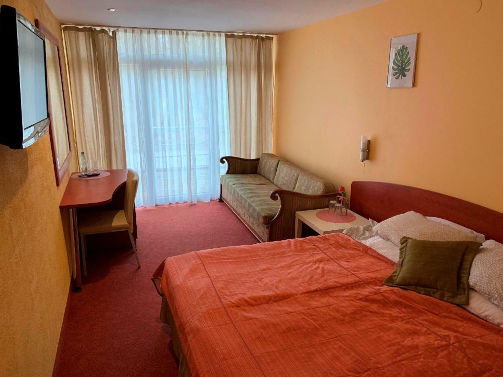 Resort Piaseczno 로즈푸시 외부 사진